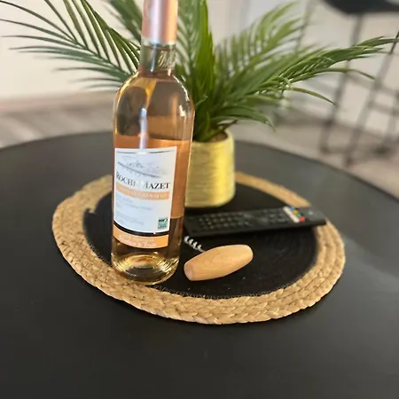 Ecrin De La Riviere Apartment *